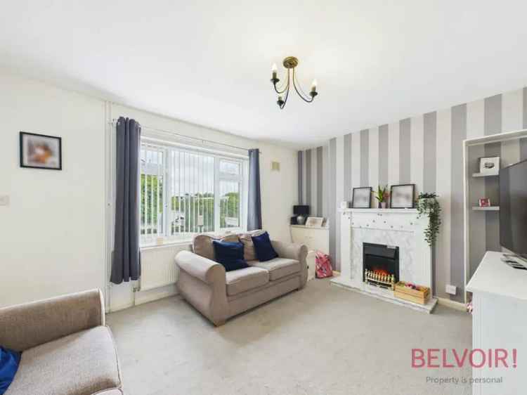 3 Bed Mid Terrace House Near Schools and Transport