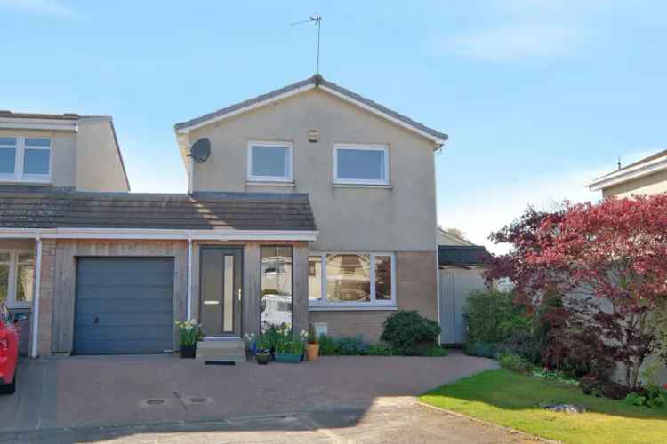 3 Bedroom Detached House for Sale in Bridge of Don