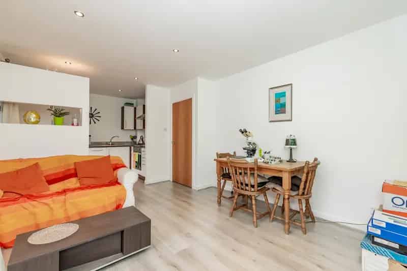 One Bedroom Ground Floor Apartment Merkland Lane Aberdeen
