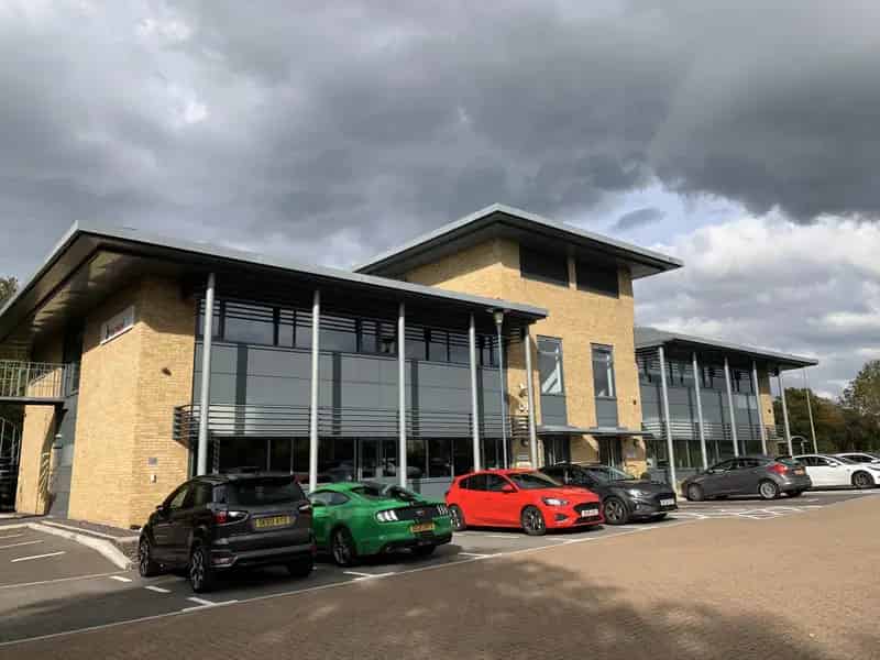 Refurbished Office Suite Near Oxford Abingdon 8 Parking Spaces EV Charging