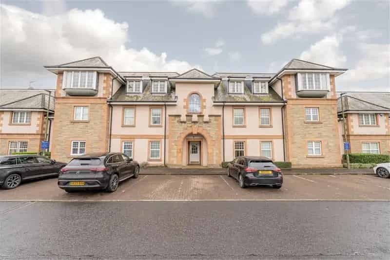 2 Bed Flat Ground Floor 1 Reception Craiglockhart