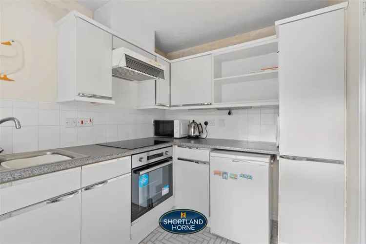 2 Bedroom End Terrace House for Rent