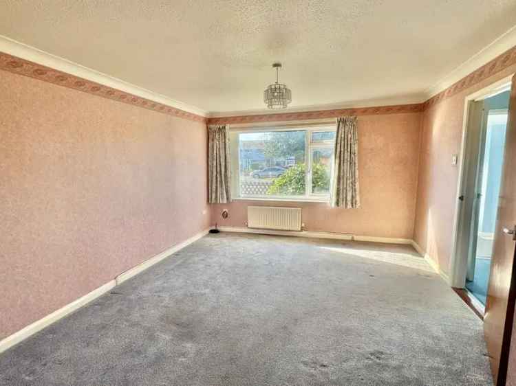 3 Bedroom Semi Detached House Folkestone Kent
