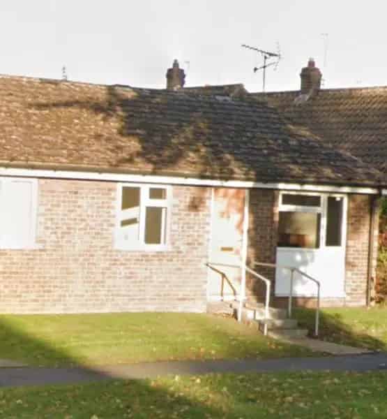 1 Bed Bungalow near North York Moors - Cozy & Convenient