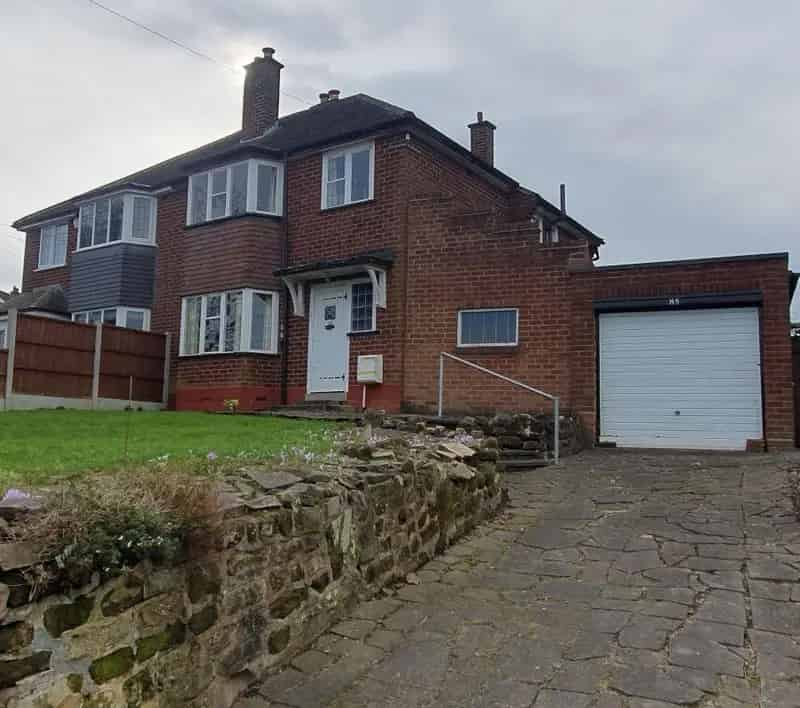 3 Bedroom Semi-Detached House for Sale