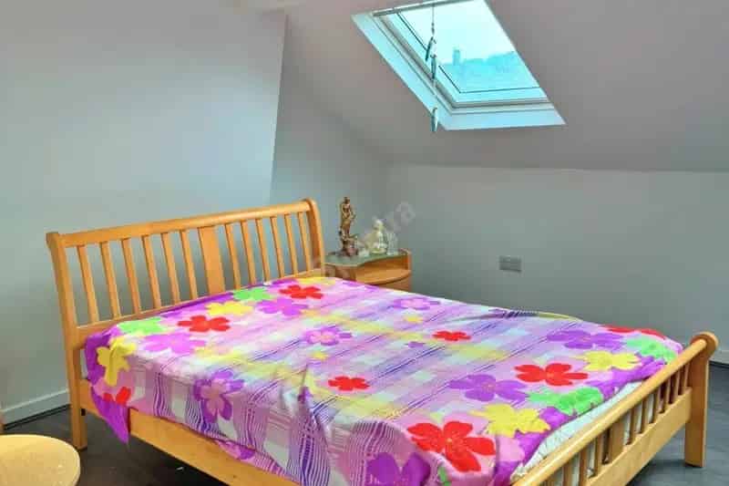 Selly Oak Studio Flat - Modern & Convenient