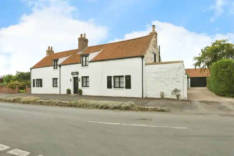 4 Bedroom Grade II Listed House with Large Outbuilding