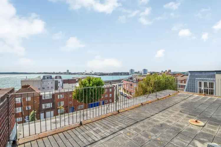 Apartment for sale with 2 bedrooms, Old Portsmouth, Hampshire