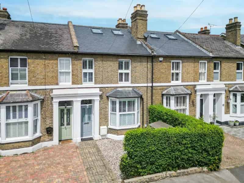 3 Bedroom Victorian House For Sale