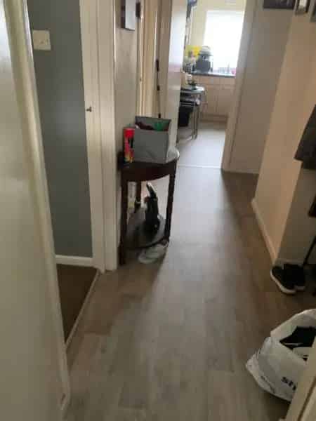 Ground Floor Flat 2 Beds New Kitchen Secure Gardens On Street Parking