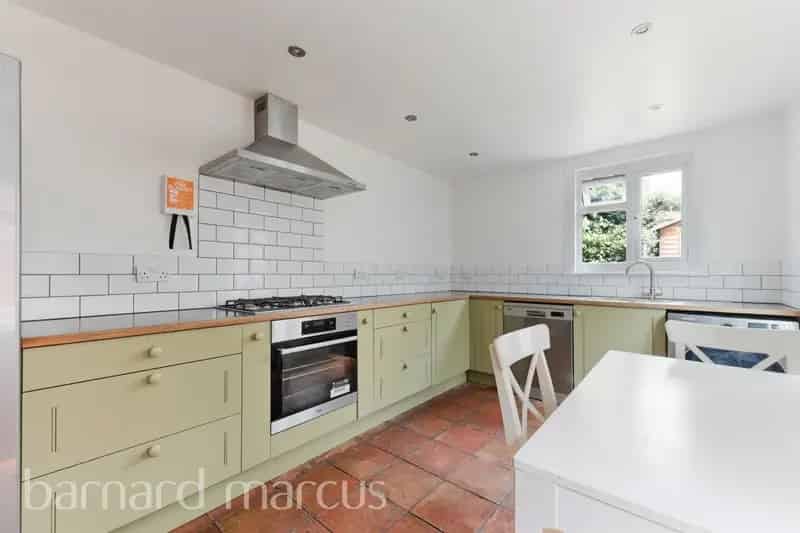 3-Bedroom House in Streatham Ferrers Triangle