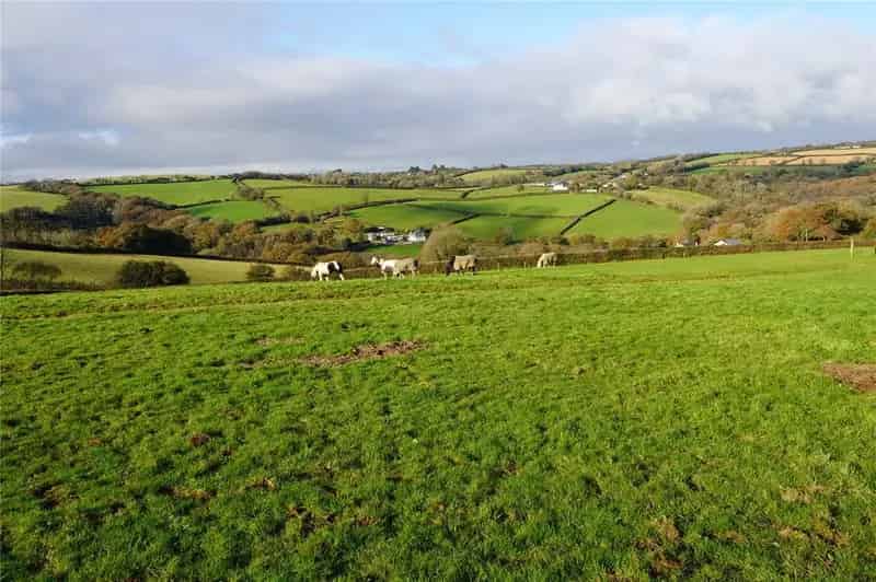 60 Acre Farm with Lodge and Planning Permission