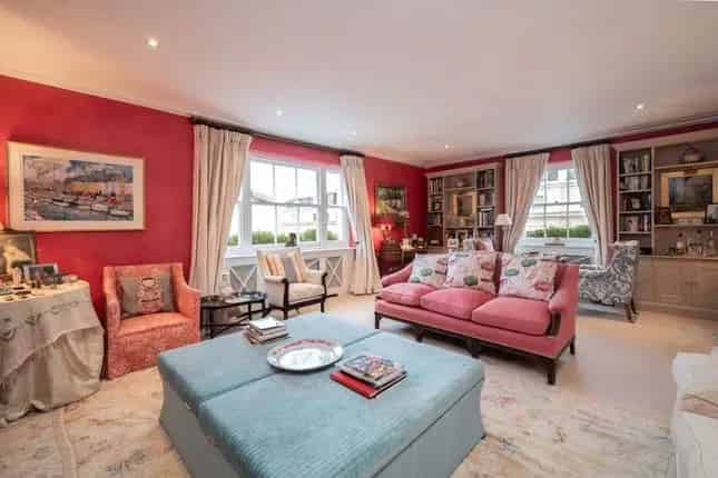 3-Bedroom Maisonette Flat for Sale Eaton Place London SW1X