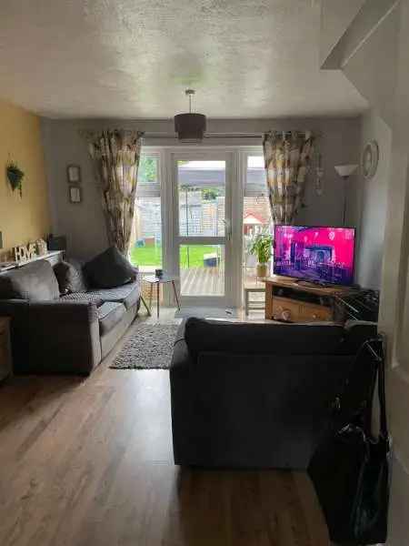 House For Rent in Reigate and Banstead, England