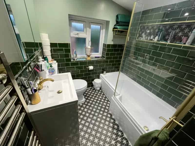 2 Bedroom House For Sale Near Sutton Coldfield