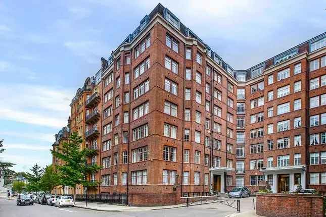 Spacious Flat for Sale in London W14 Oakwood Court