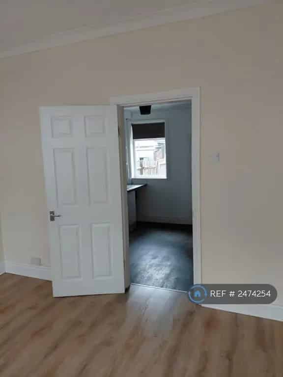 1 bedroom terraced house