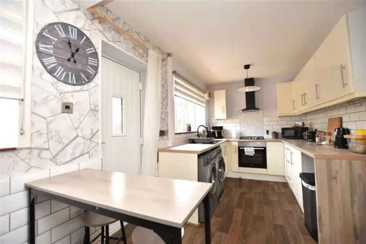 House For Sale in Leeds, England