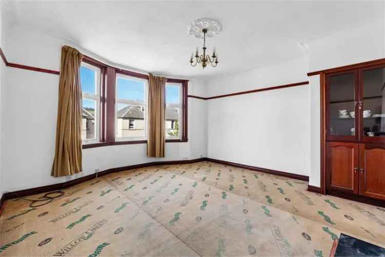 2 Bed Semi-Detached Bungalow Near Edinburgh