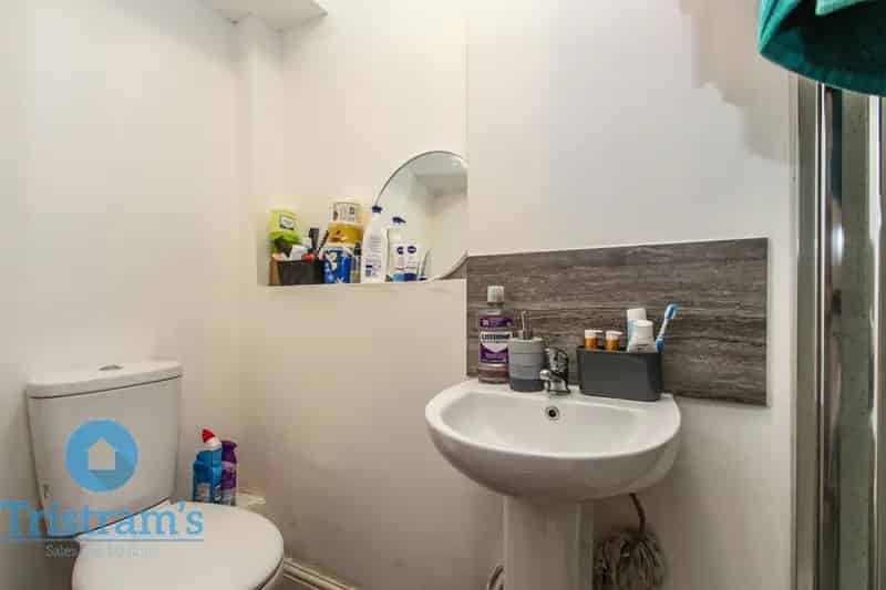 1 Bedroom Studio Apartment to Rent Bills Inclusive Close to Tram