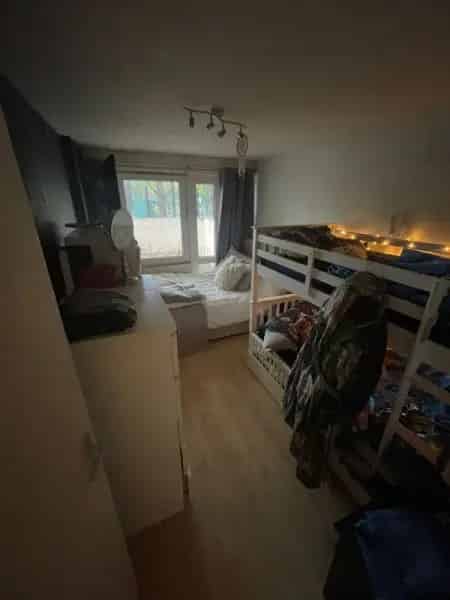 One Bedroom Ground Floor Flat with Private Garden and Storage