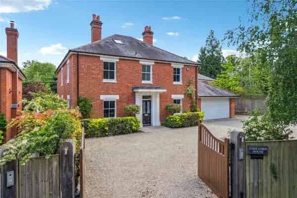 Reading Road, Shiplake, Oxfordshire, RG9 3JN | Property for sale | Savills