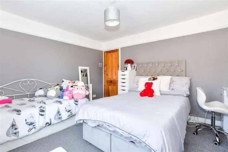 3 Bed Victorian House For Sale Near Good Schools