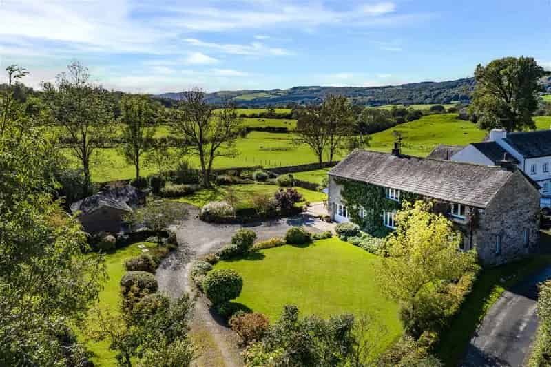 4 Bedroom Barn Conversion with 4 Acres Lake District