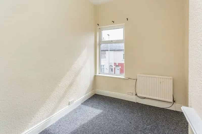 3 Bedroom Mid Terrace House for Rent Blackpool FY1