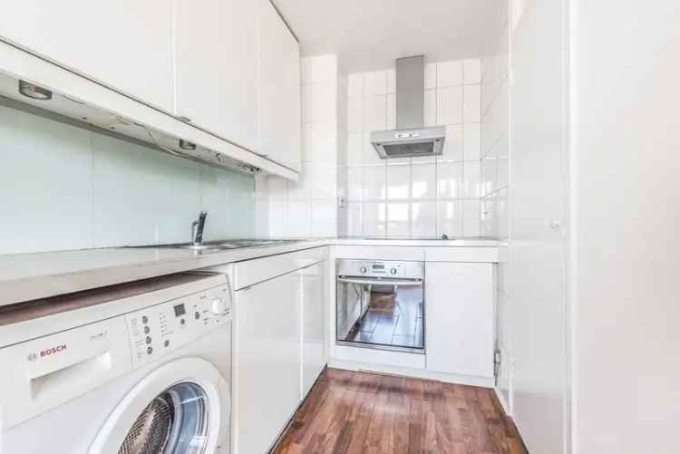 One Bedroom Flat near Clapham Junction Station