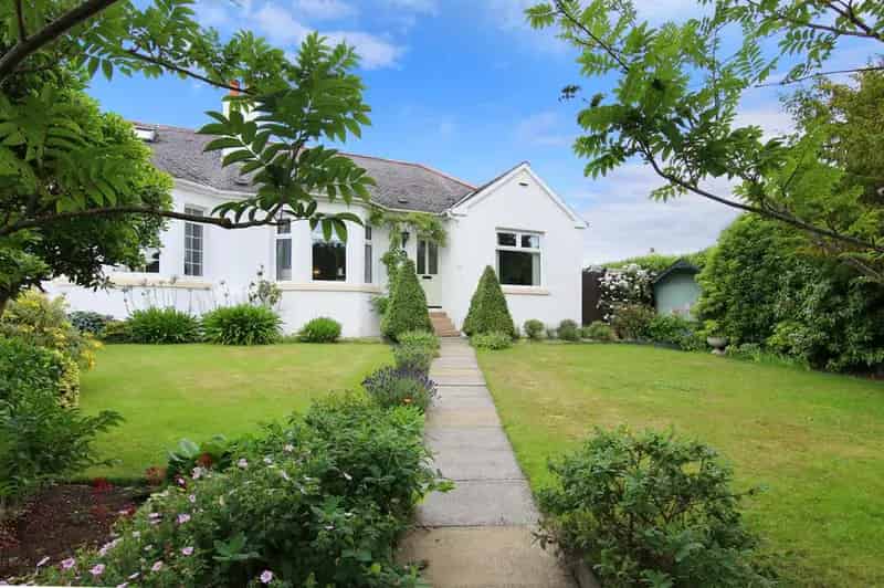 2 Bedroom Semi-Detached Bungalow for Sale