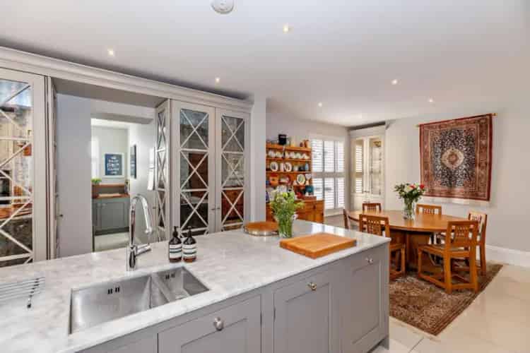 4 Bedroom Apartment for Sale in Harrogate