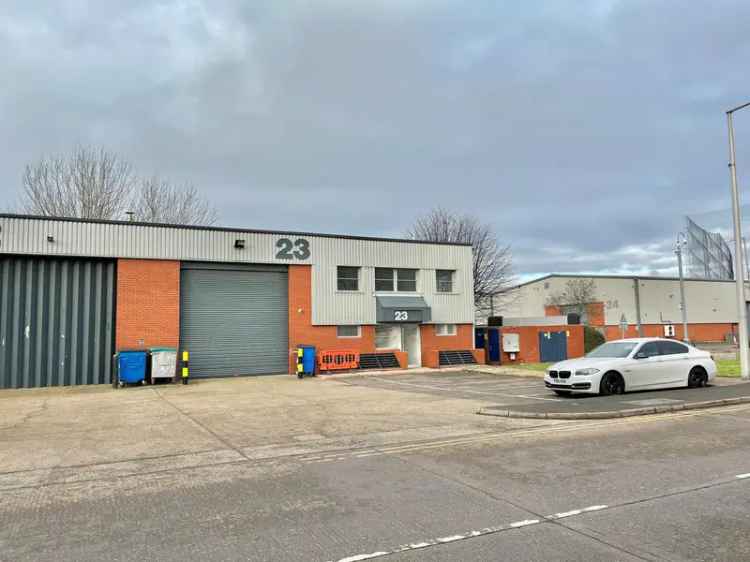 Modern Industrial Warehouse Unit Near Heathrow Airport