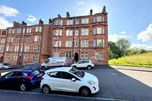 Flat to rent in Plean Street, Glasgow G14