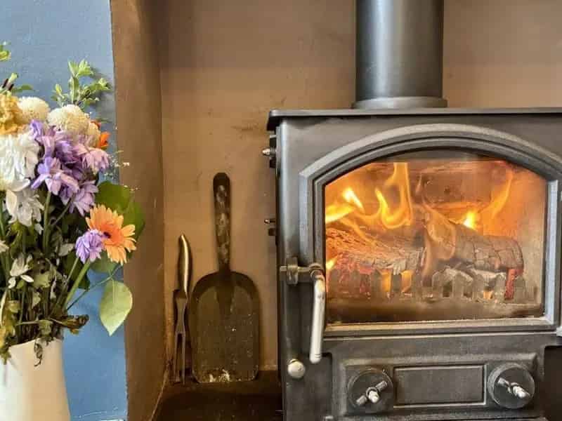 3 Bedroom Semi Detached House for Sale Evesham Worcestershire