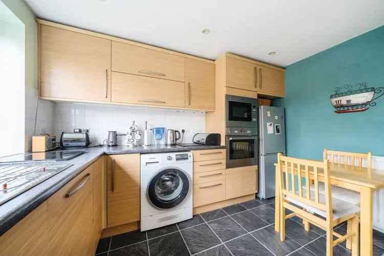 3 Bedroom House in Sadleir Road St Albans