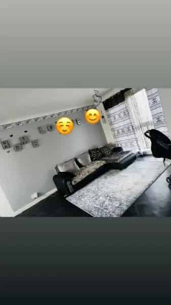 2-Bed Flat near Asda Handsworth or Darnall - Family Needs