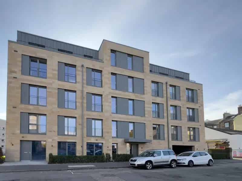 3 Bedroom Apartment for Sale in Morningside Edinburgh