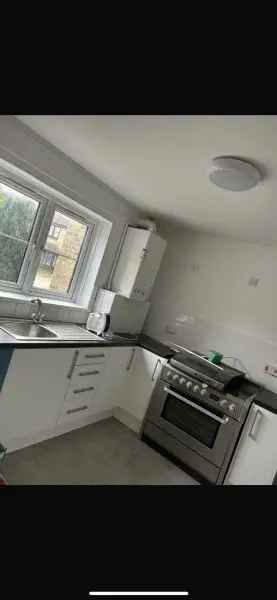 House For Rent in St Albans, England