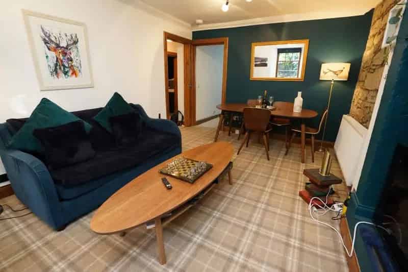 2 Bedroom Flat to Rent