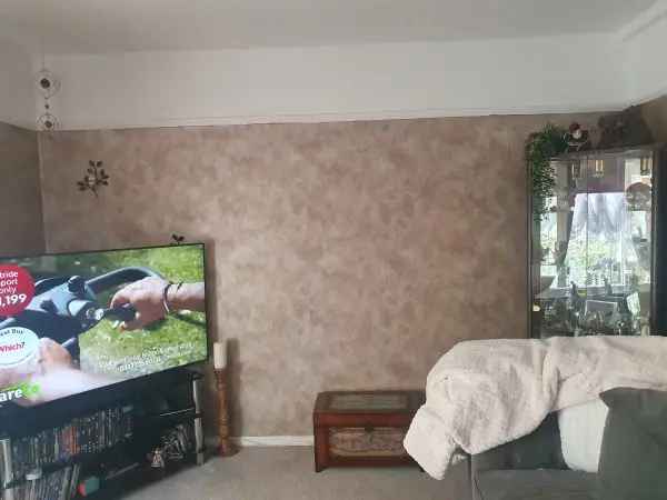 Flat For Rent in North Hertfordshire, England