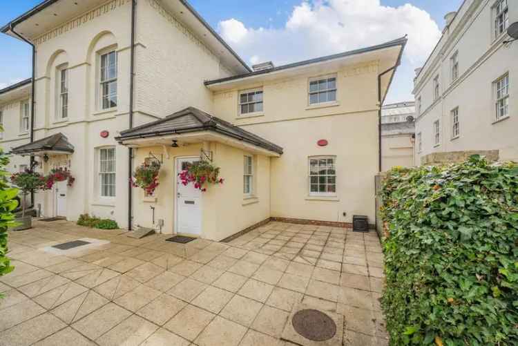 Freehold House in Prestigious Development with Six Acres of Gardens
