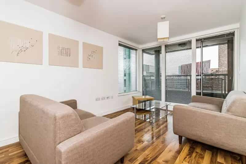 2 Bed Furnished Apartment Manchester M1 - Near Oxford Road Piccadilly
