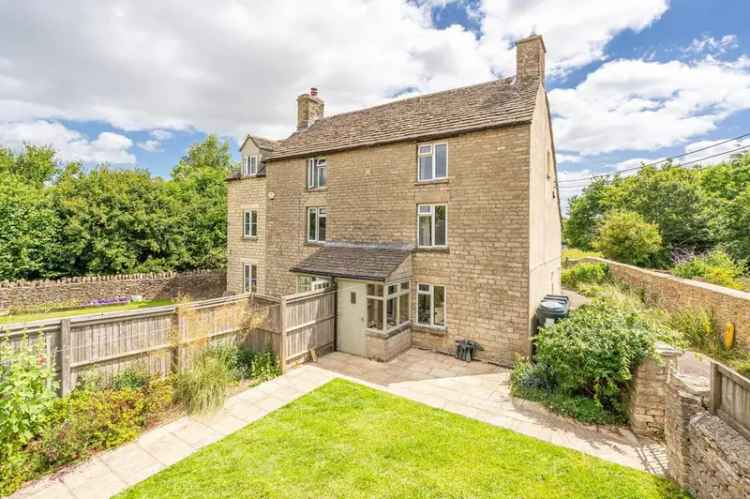 3 Bedroom Semi-Detached House for Sale Cotswolds