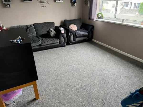 Flat For Rent in St. Austell, England