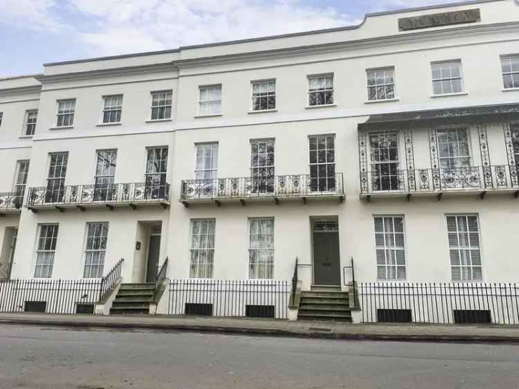 3 Bedroom Apartment for Sale in Cheltenham