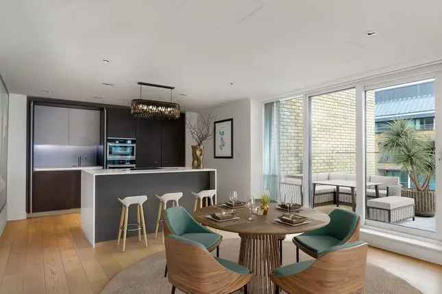 3-Bedroom Penthouse with River Thames Views Brentford