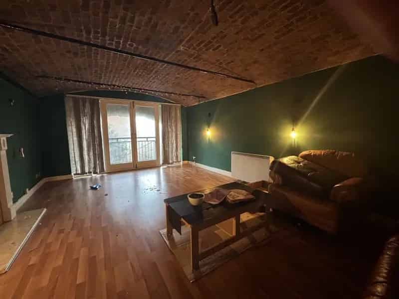 2 Bedroom Flat For Sale in Liverpool Waterloo Dock