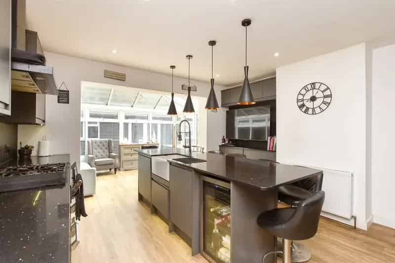 4 Bedroom Detached Bungalow for Sale