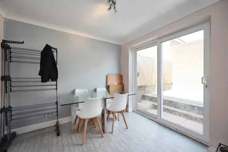 Two Three Bedroom Family Home West Leigh Park Garage Home Office